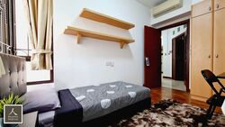 The Mayfair (D22), Condominium #554661001